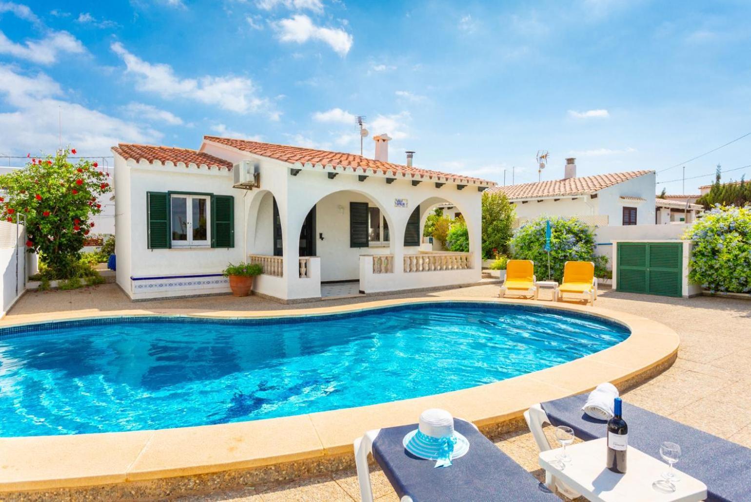 Villa Emilio Cala En Porter  Εξωτερικό φωτογραφία
